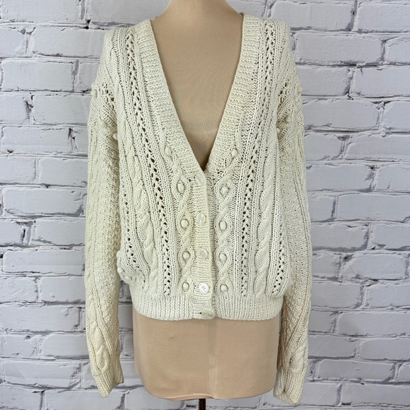 distinction Sweaters - Vtg Distinction Hand Knitted Cardigan Sweater Cable Knit Med Cottagecore Granny